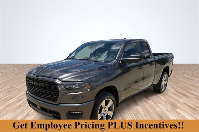 2025 RAM Ram 1500 RAM 1500 TRADESMAN QUAD CAB 4X2 64 BOX