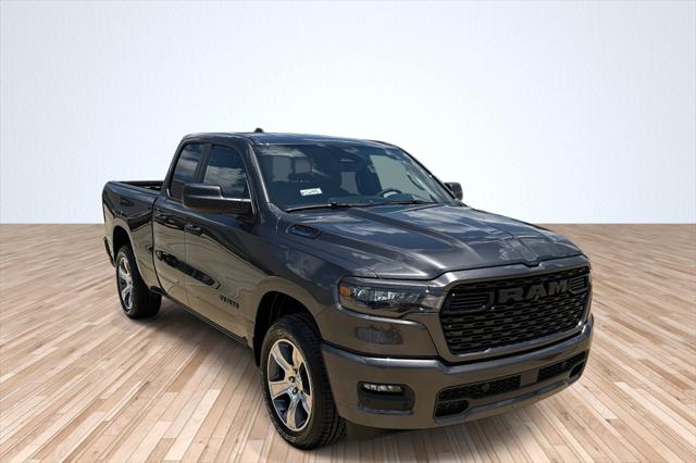 2025 RAM Ram 1500 RAM 1500 TRADESMAN QUAD CAB 4X2 64 BOX