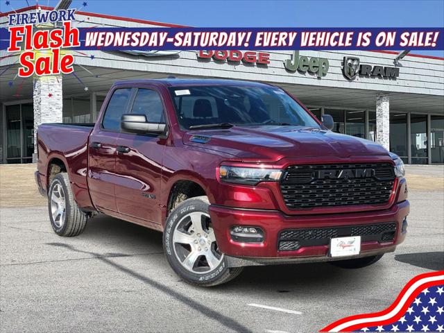 2025 RAM Ram 1500 RAM 1500 TRADESMAN QUAD CAB 4X2 64 BOX