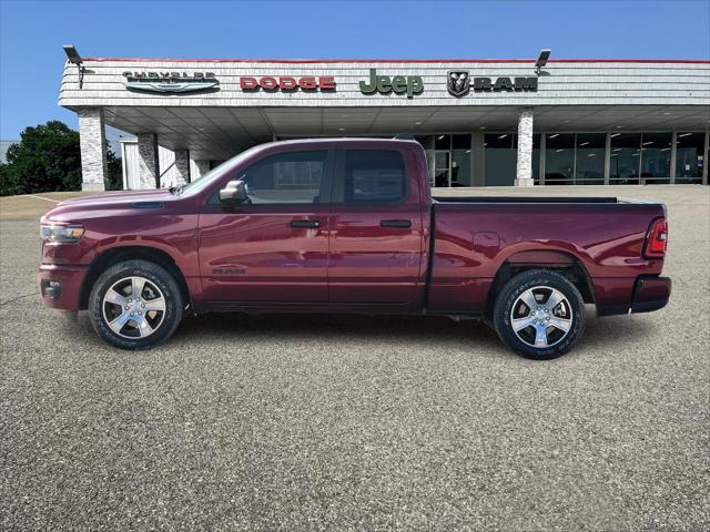2025 RAM Ram 1500 RAM 1500 TRADESMAN QUAD CAB 4X2 64 BOX