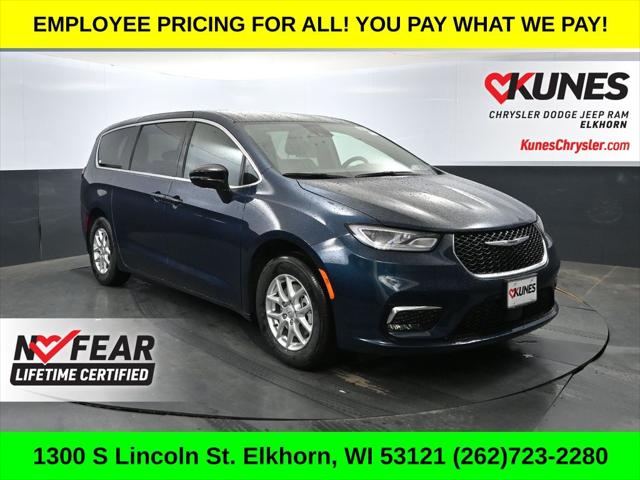 2025 Chrysler Pacifica PACIFICA SELECT