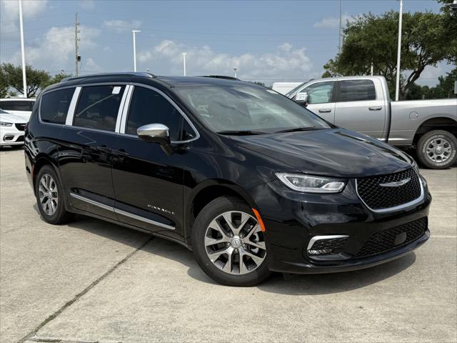 2025 Chrysler Pacifica Hybrid PACIFICA PLUG-IN HYBRID PINNACLE