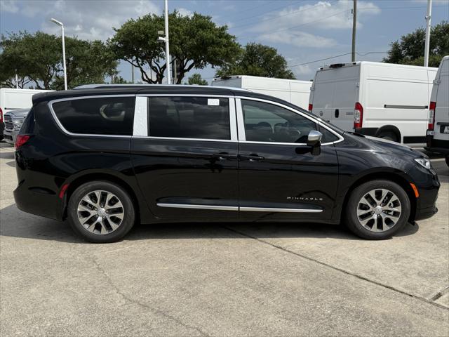 2025 Chrysler Pacifica Hybrid PACIFICA PLUG-IN HYBRID PINNACLE
