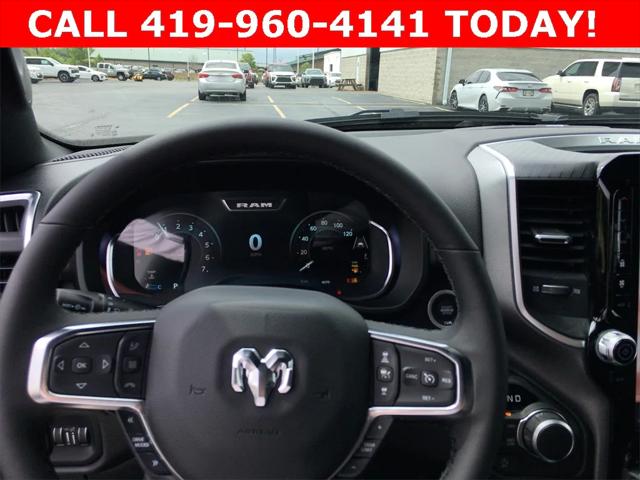 2025 RAM Ram 1500 RAM 1500 BIG HORN CREW CAB 4X4 64 BOX