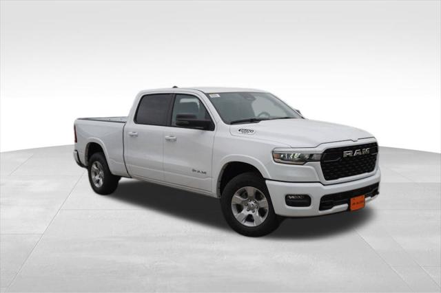 2025 RAM Ram 1500 RAM 1500 BIG HORN CREW CAB 4X4 64 BOX