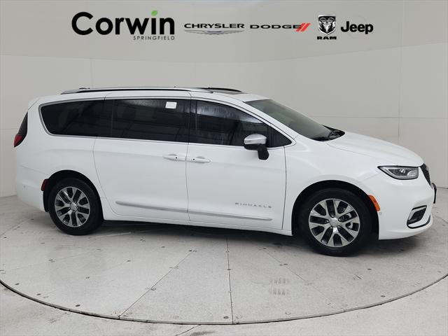 2025 Chrysler Pacifica Hybrid PACIFICA PLUG-IN HYBRID PINNACLE
