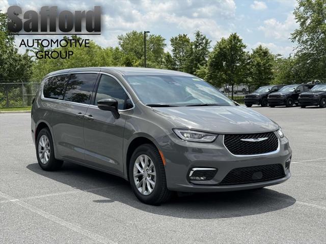 2025 Chrysler Pacifica PACIFICA SELECT AWD