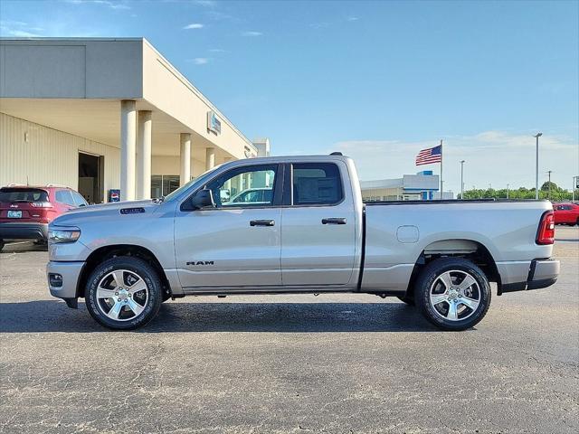 2025 RAM Ram 1500 RAM 1500 TRADESMAN QUAD CAB 4X4 64 BOX