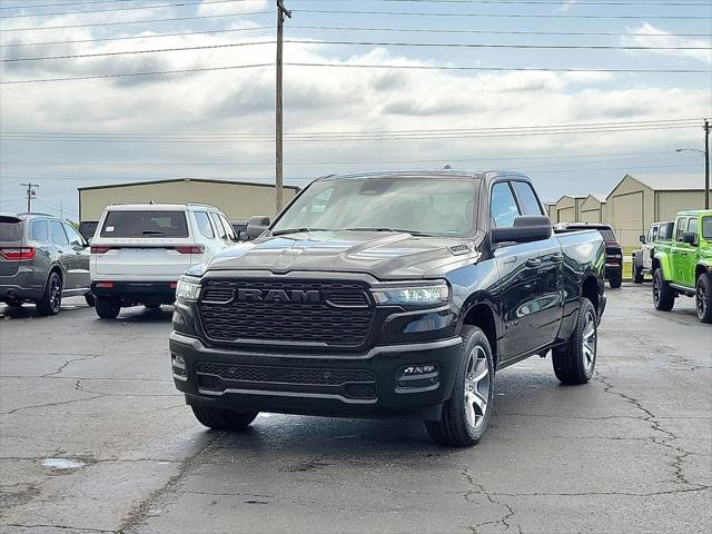 2025 RAM Ram 1500 RAM 1500 TRADESMAN QUAD CAB 4X4 64 BOX 2025 RAM Ram 1500 RAM 1500 TRADESMAN QUAD CAB 4X4 64 BOX