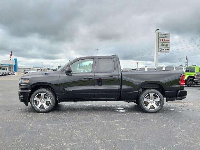 2025 RAM Ram 1500 RAM 1500 TRADESMAN QUAD CAB 4X2 64 BOX