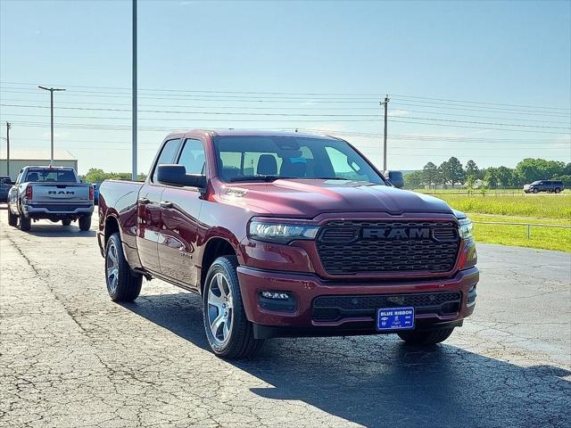 2025 RAM Ram 1500 RAM 1500 TRADESMAN QUAD CAB 4X2 64 BOX