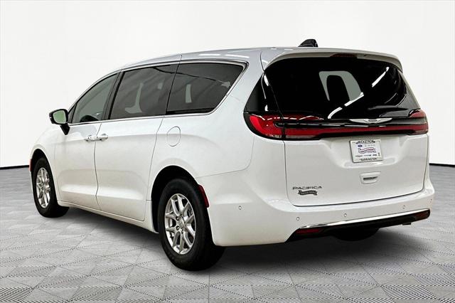 2025 Chrysler Pacifica PACIFICA SELECT