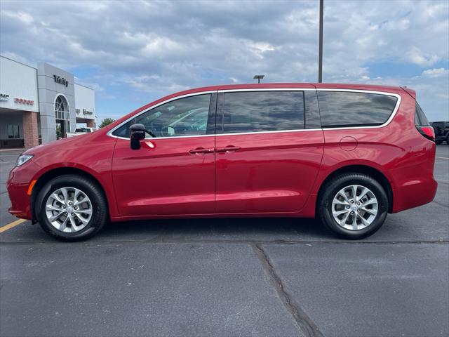 2025 Chrysler Pacifica PACIFICA SELECT AWD