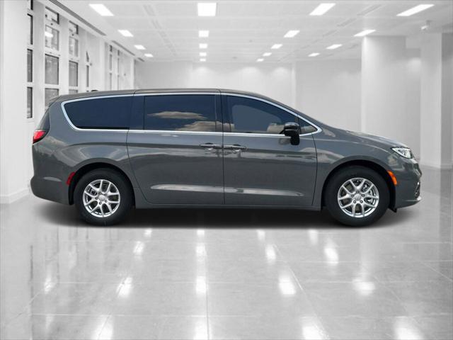 2025 Chrysler Pacifica PACIFICA SELECT