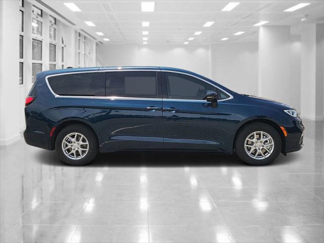 2025 Chrysler Pacifica PACIFICA SELECT