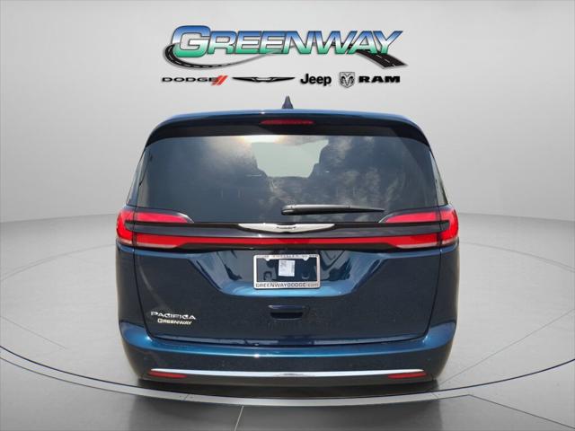 2025 Chrysler Pacifica PACIFICA SELECT
