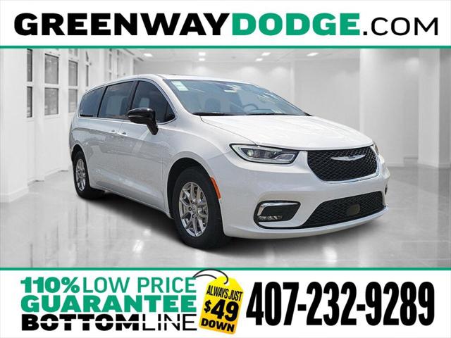 2025 Chrysler Pacifica PACIFICA SELECT