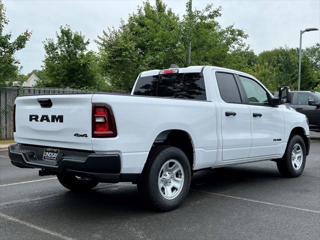 2025 RAM Ram 1500 RAM 1500 TRADESMAN QUAD CAB 4X4 64 BOX