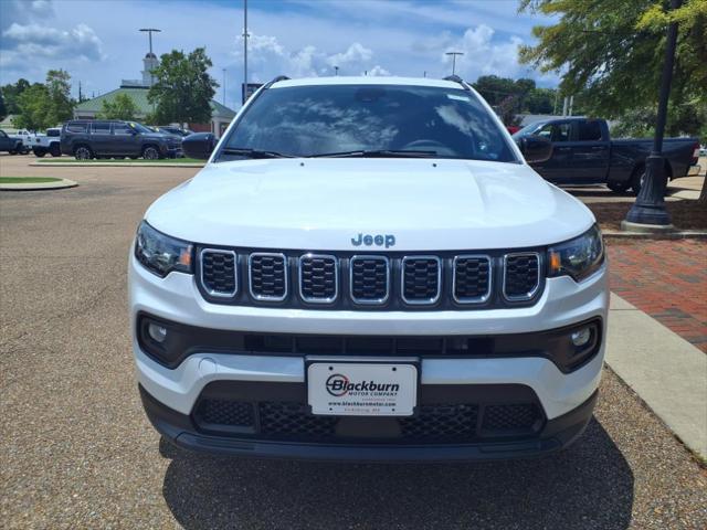 2025 Jeep Compass COMPASS LATITUDE 4X4