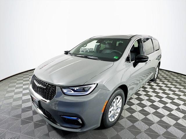 2025 Chrysler Pacifica PACIFICA SELECT