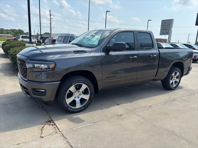 2025 RAM Ram 1500 RAM 1500 TRADESMAN QUAD CAB 4X2 64 BOX