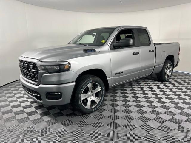 2025 RAM Ram 1500 RAM 1500 TRADESMAN QUAD CAB 4X4 64 BOX