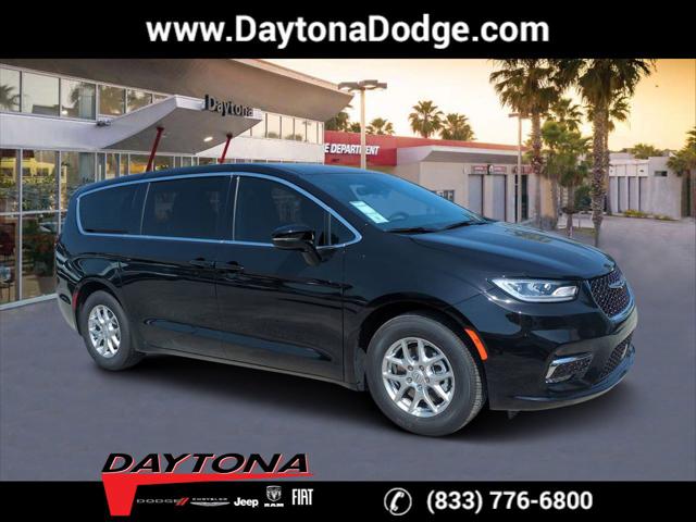 2025 Chrysler Pacifica PACIFICA SELECT