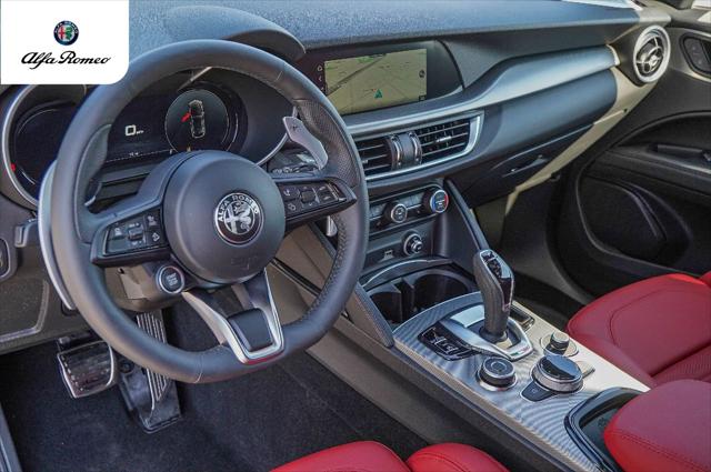 2025 Alfa Romeo Stelvio Sprint AWD
