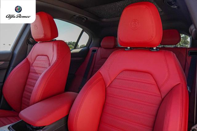 2025 Alfa Romeo Stelvio Sprint AWD