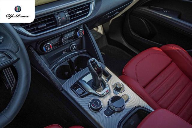 2025 Alfa Romeo Stelvio Sprint AWD
