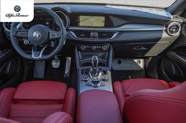 2025 Alfa Romeo Stelvio Sprint AWD