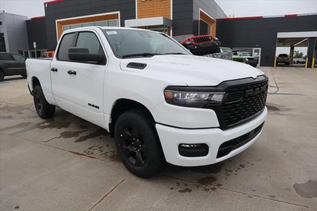 2025 RAM Ram 1500 RAM 1500 TRADESMAN QUAD CAB 4X2 64 BOX