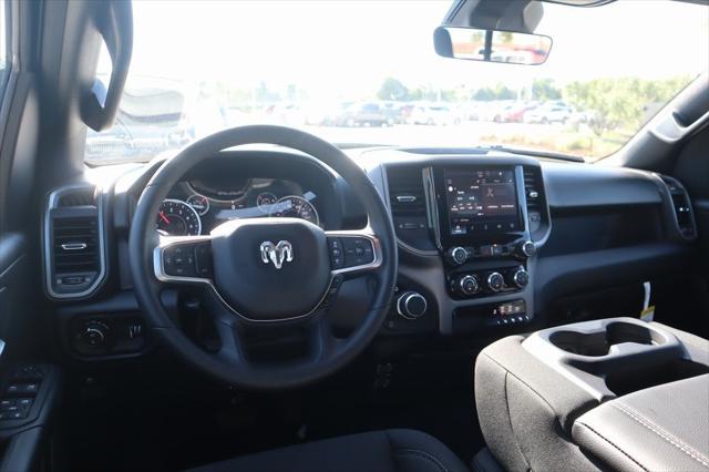 2025 RAM Ram 1500 RAM 1500 TRADESMAN QUAD CAB 4X2 64 BOX