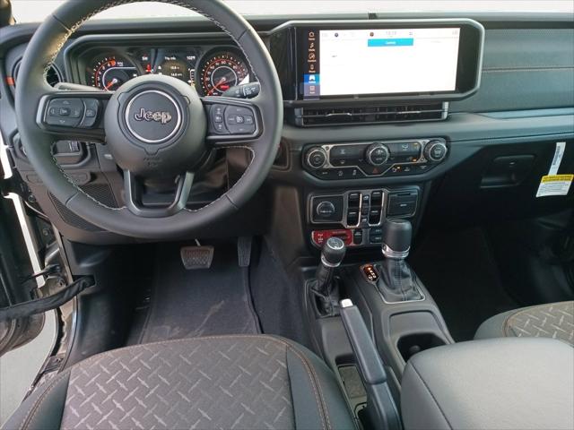 2025 Jeep Gladiator GLADIATOR MOJAVE 4X4