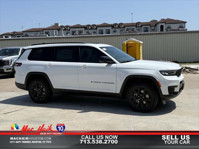 2025 Jeep Grand Cherokee GRAND CHEROKEE L ALTITUDE X 4X2