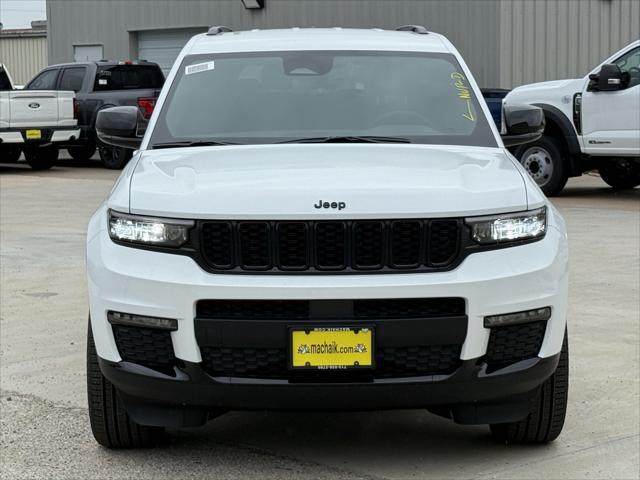 2025 Jeep Grand Cherokee GRAND CHEROKEE L LIMITED 4X4