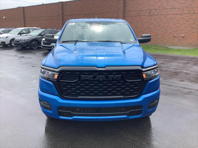 2025 RAM Ram 1500 RAM 1500 TRADESMAN QUAD CAB 4X4 64 BOX