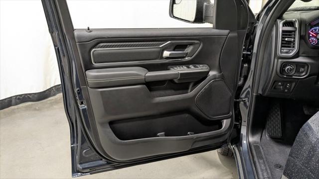 2025 RAM Ram 1500 RAM 1500 BIG HORN CREW CAB 4X4 64 BOX