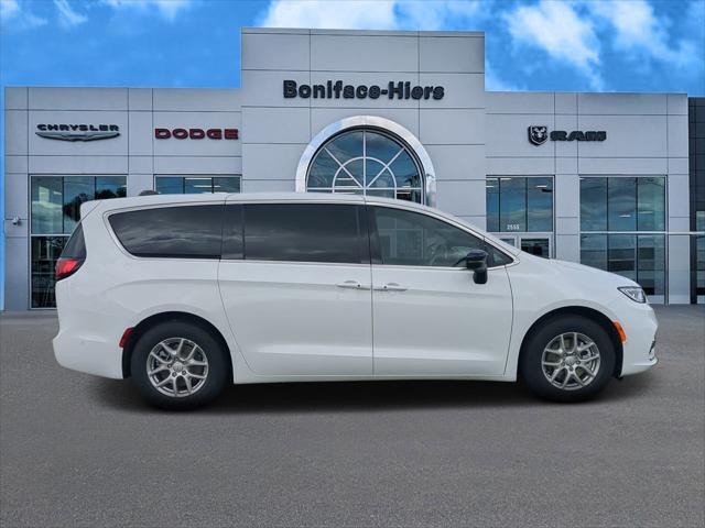 2025 Chrysler Pacifica PACIFICA SELECT