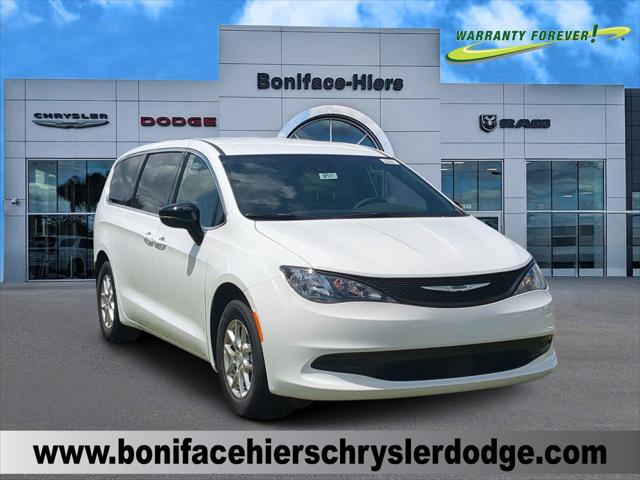 2025 Chrysler Voyager VOYAGER LX