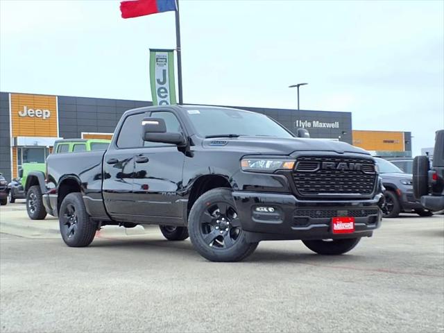 2025 RAM Ram 1500 RAM 1500 TRADESMAN QUAD CAB 4X4 64 BOX