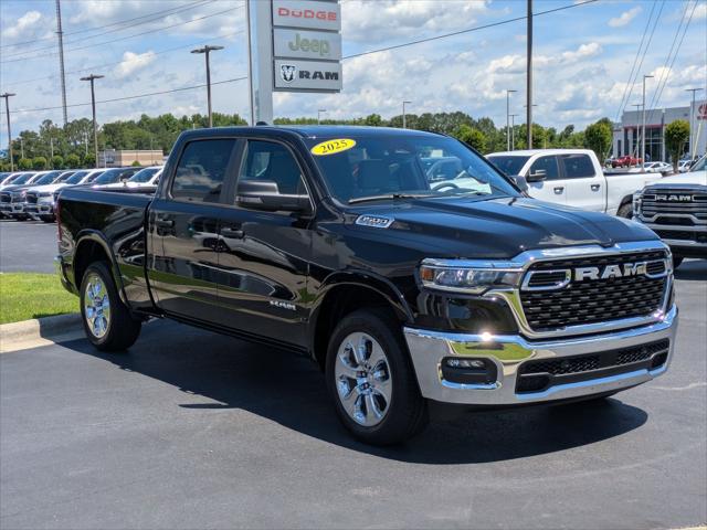 2025 RAM Ram 1500 RAM 1500 BIG HORN CREW CAB 4X4 64 BOX