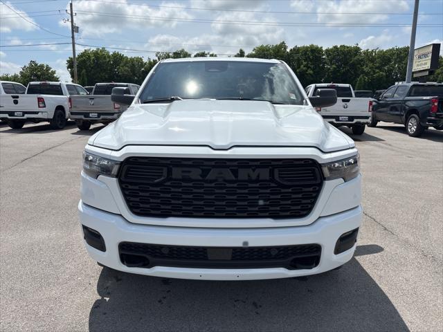 2025 RAM Ram 1500 RAM 1500 TRADESMAN QUAD CAB 4X4 64 BOX