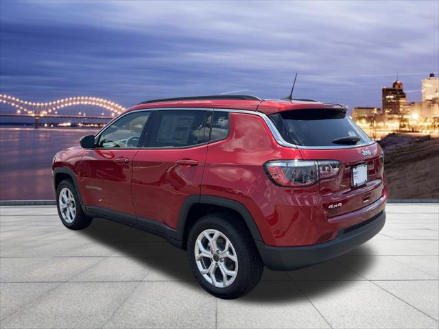 2025 Jeep Compass COMPASS LATITUDE 4X4