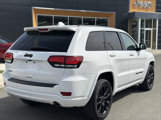 2021 Jeep Grand Cherokee Laredo X 4x4