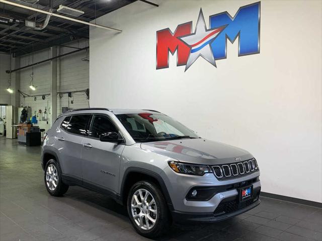 2023 Jeep Compass Latitude Lux FWD