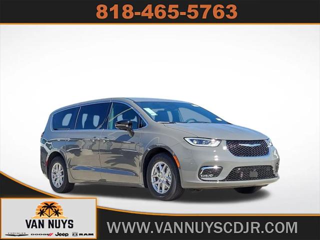 2025 Chrysler Pacifica PACIFICA SELECT