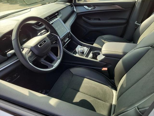 2025 Jeep Grand Cherokee GRAND CHEROKEE ALTITUDE X 4X2