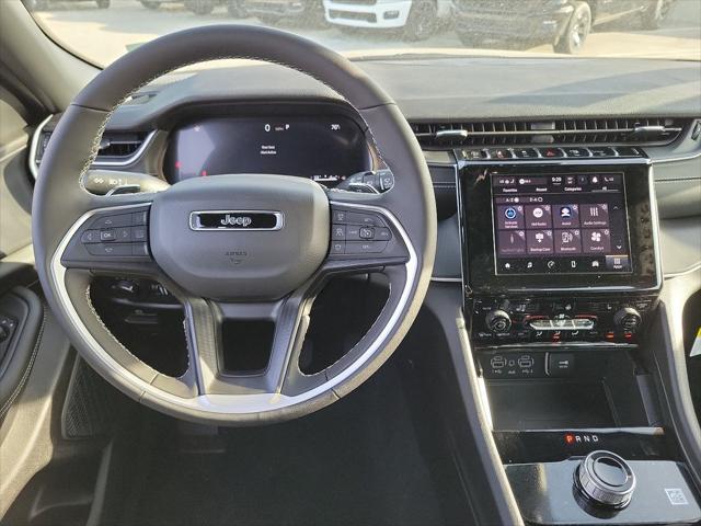 2025 Jeep Grand Cherokee GRAND CHEROKEE ALTITUDE 4X2