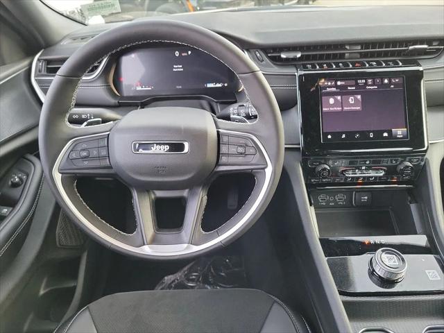 2025 Jeep Grand Cherokee GRAND CHEROKEE ALTITUDE X 4X2